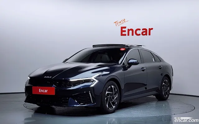 Kia K5 Hybrid — миниатюра 1