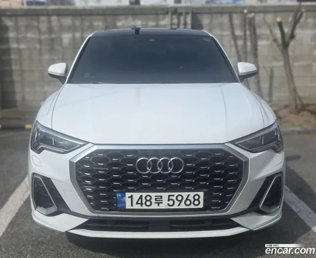Audi Q3 (F3) 35 TDI — миниатюра 1
