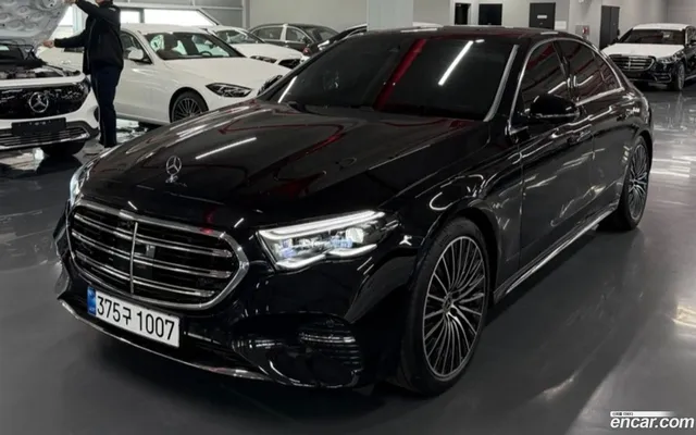 Mercedes-Benz E-Class (W214) E450 4MATIC — миниатюра 1