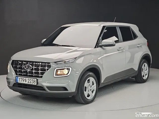 Hyundai Venue 1.6 — миниатюра 1