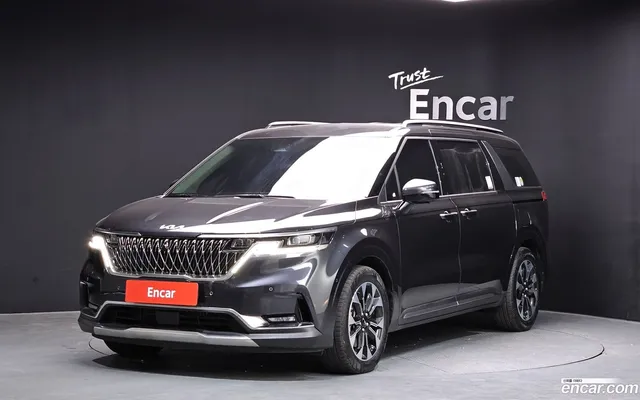Kia Carnival 7 — миниатюра 1