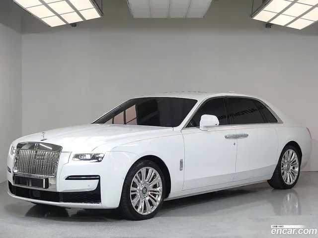 Rolls-Royce Ghost 6.7 EWB V12 — миниатюра 1