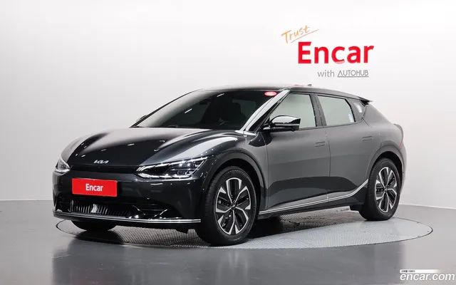 Kia EV6 — миниатюра 1