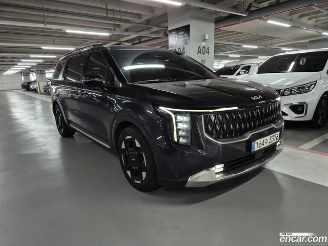 Kia Carnival 9 — миниатюра 1