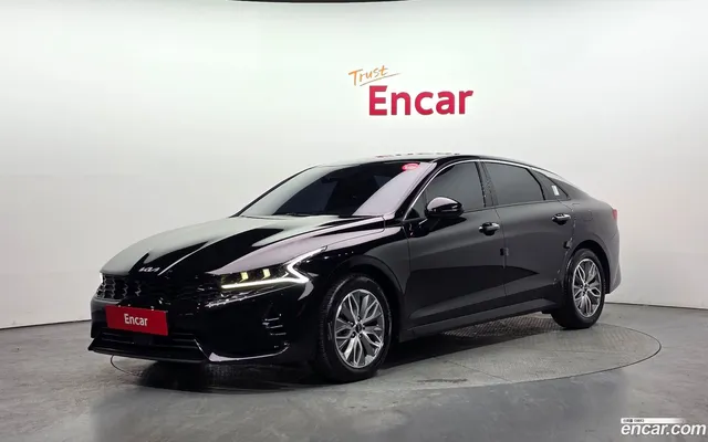 Kia K5 Hybrid — миниатюра 1