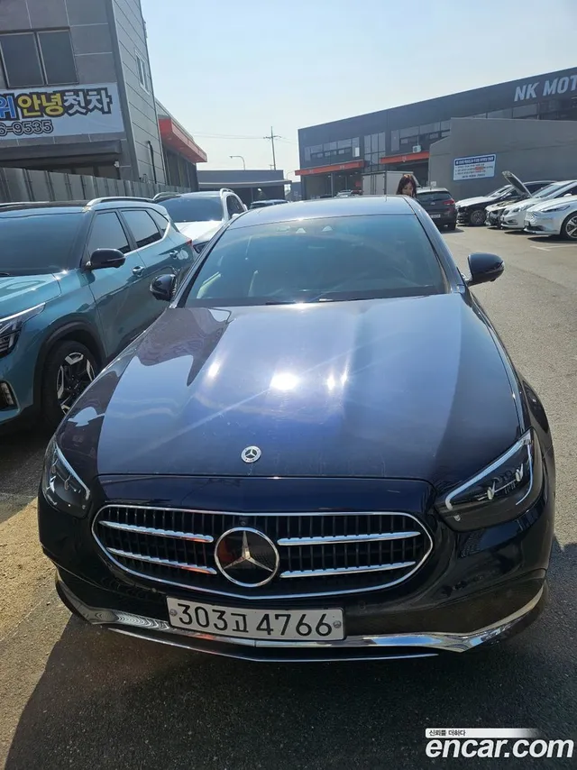 Mercedes-Benz E-Class (W213) E250 — миниатюра 1