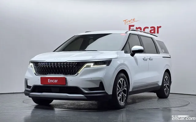 Kia Carnival 9 — миниатюра 1
