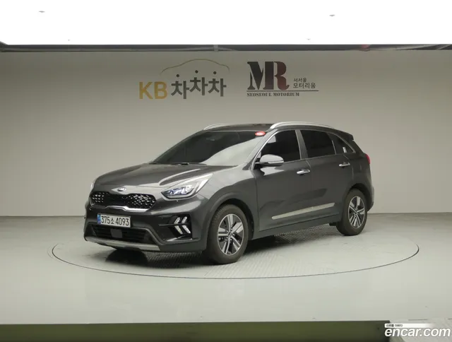 Kia Niro 1.6 HEV — миниатюра 1