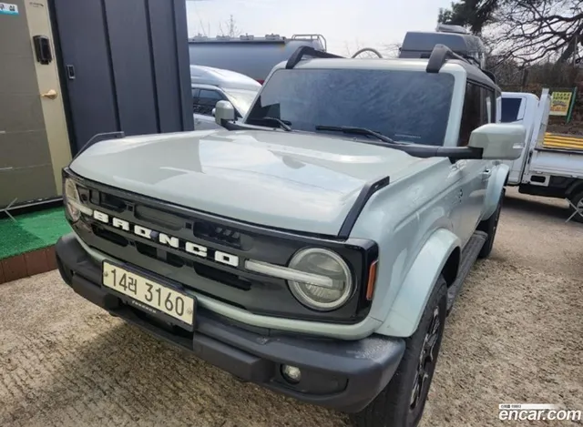 Ford 6 2.7 — миниатюра 1