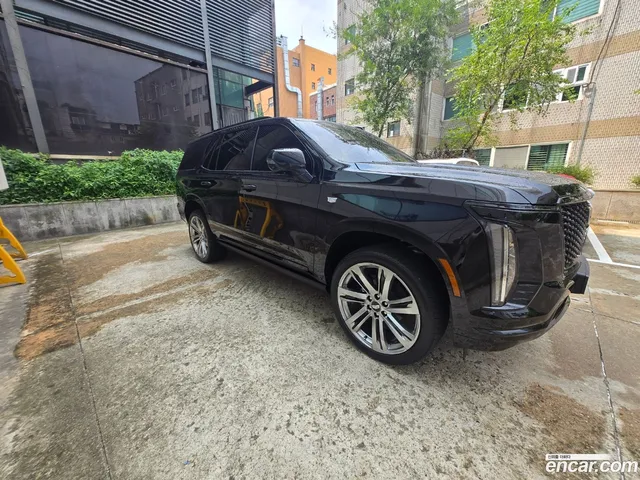 Cadillac 5 6.2 — миниатюра 1