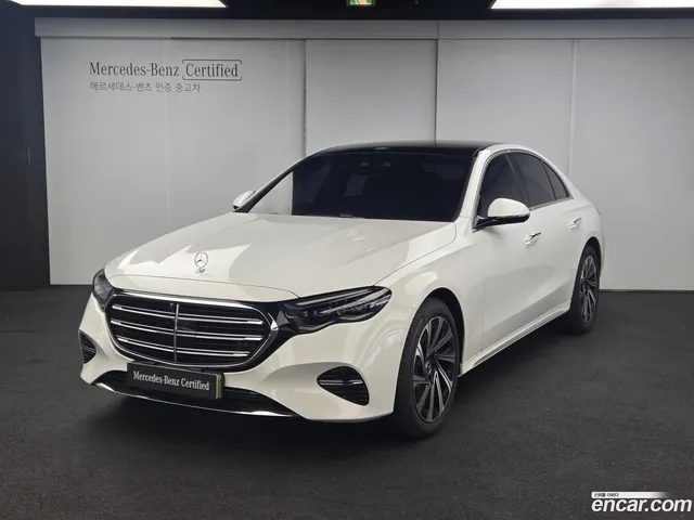 Mercedes-Benz E-Class (W214) E300 4MATIC — миниатюра 1