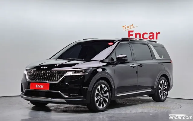 Kia Carnival 7 — миниатюра 1