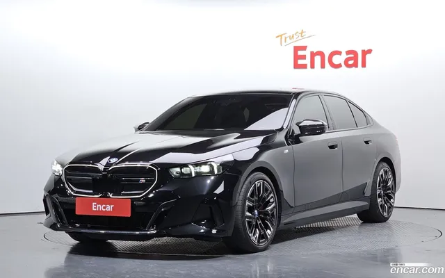 BMW i5 (G60) M60 xDrive — миниатюра 1