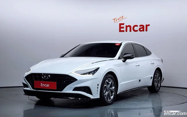 Hyundai Sonata (DN8) 2.0 — миниатюра 1