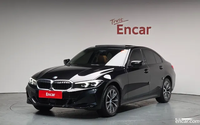 BMW 3 Series (G20) 320i — миниатюра 1