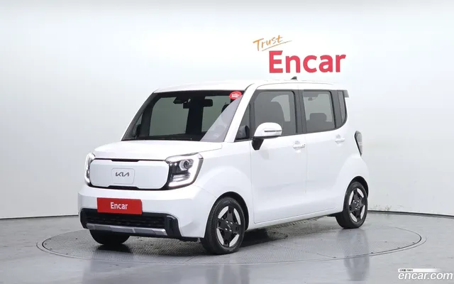 Kia EV — миниатюра 1