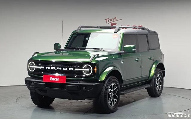 Ford 6 2.7 — миниатюра 1