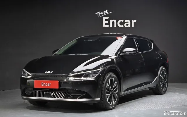 Kia EV6 — миниатюра 1