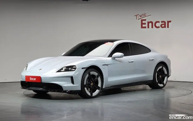 Porsche Taycan 4 — миниатюра 1