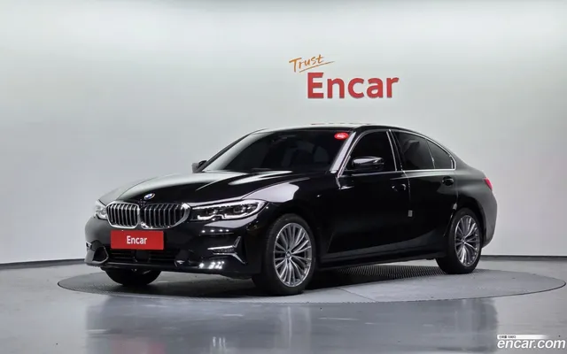 BMW 3 Series (G20) 320i — миниатюра 1