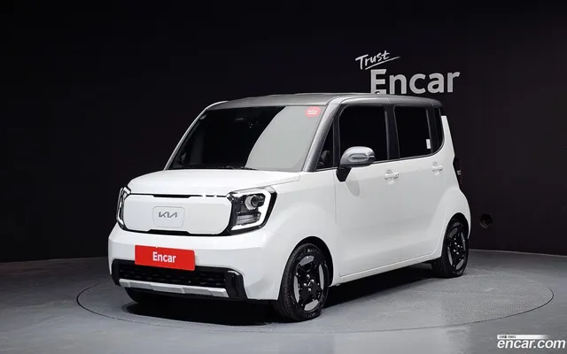 Kia EV — миниатюра 1