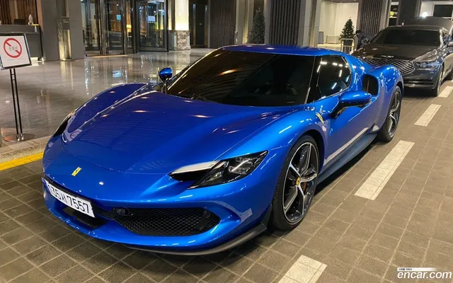 Ferrari 296 GTB 3.0 V6 — миниатюра 1