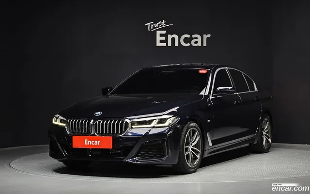 BMW 5 Series (G30) 523d M — миниатюра 1