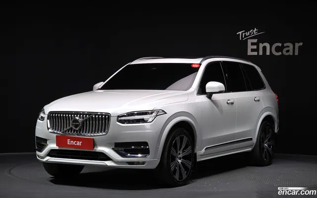 Volvo XC90 B6 — миниатюра 1