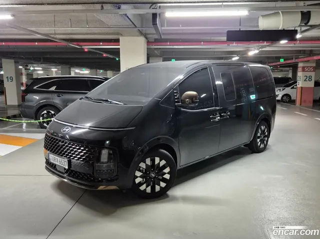 Hyundai Staria 4WD 9 — миниатюра 1