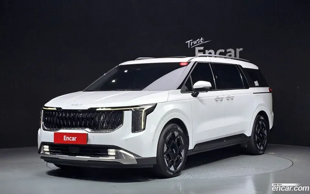 Kia Carnival HEV 7 — миниатюра 1