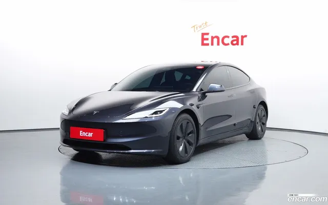 Tesla Model 3 AWD — миниатюра 1