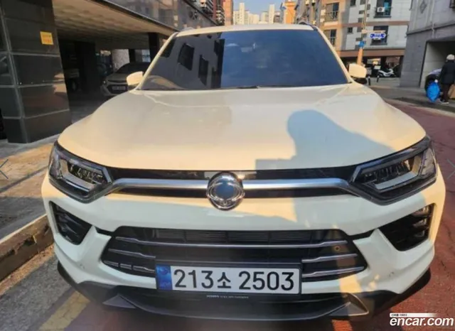 KG Mobility Korando 1.5 2WD C7 — миниатюра 1