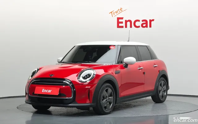 MINI Cooper 5 — миниатюра 1