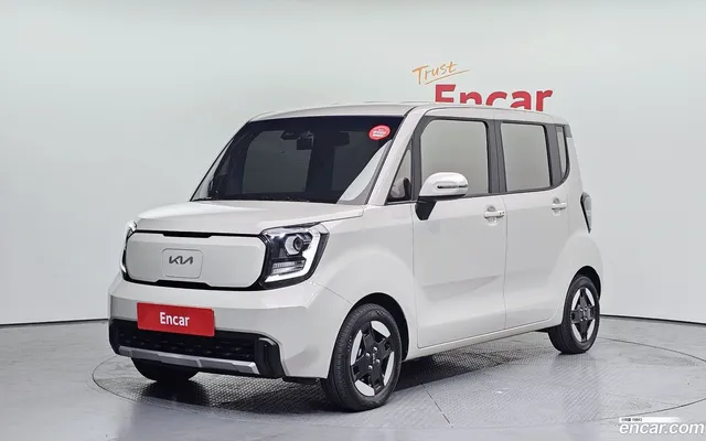 Kia EV — миниатюра 1