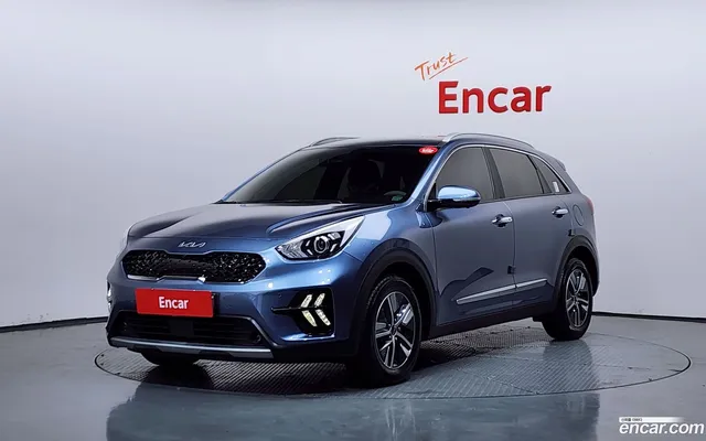 Kia Niro 1.6 HEV — миниатюра 1