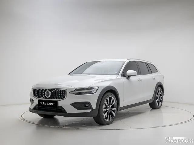 Volvo V60 2 B5 AWD — миниатюра 1