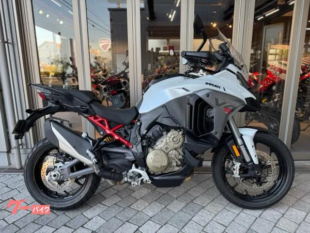 DUCATI V4S — миниатюра 1
