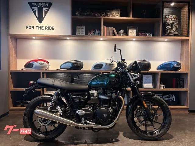 TRIUMPH 900 — миниатюра 1