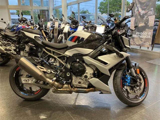 BMW M1000R M