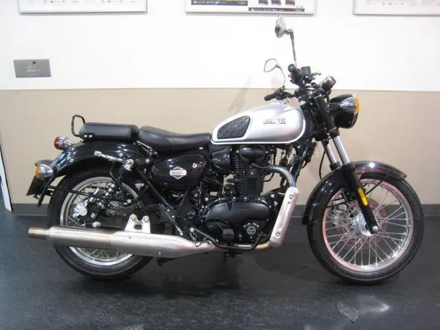 BENELLI 400 — миниатюра 1