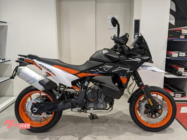 KTM 890SMT