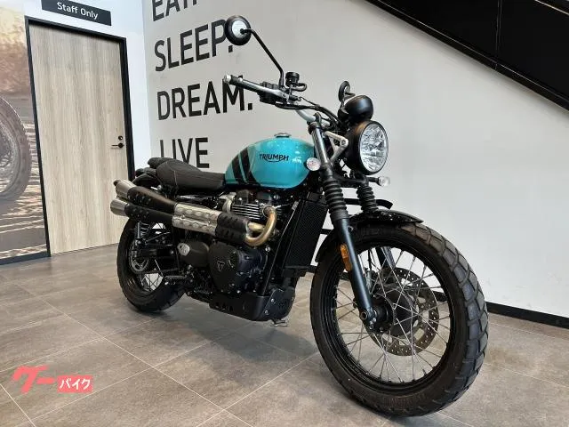 TRIUMPH 900 — миниатюра 1