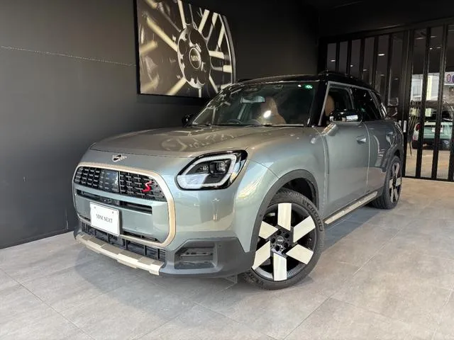 MINI MINI COUNTRYMAN S ALL4 FAVOURED TRIM — миниатюра 1