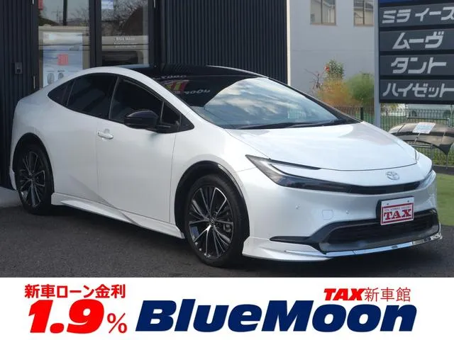 Toyota PRIUS Z — миниатюра 1