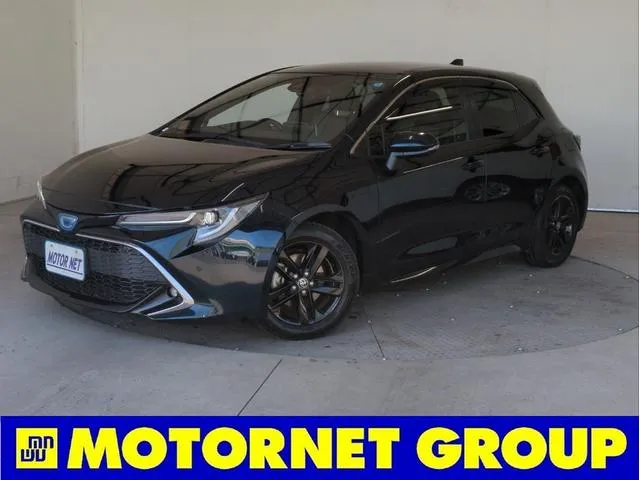 Toyota COROLLASPORT HYBRID G STYLE PACKAGE — миниатюра 1