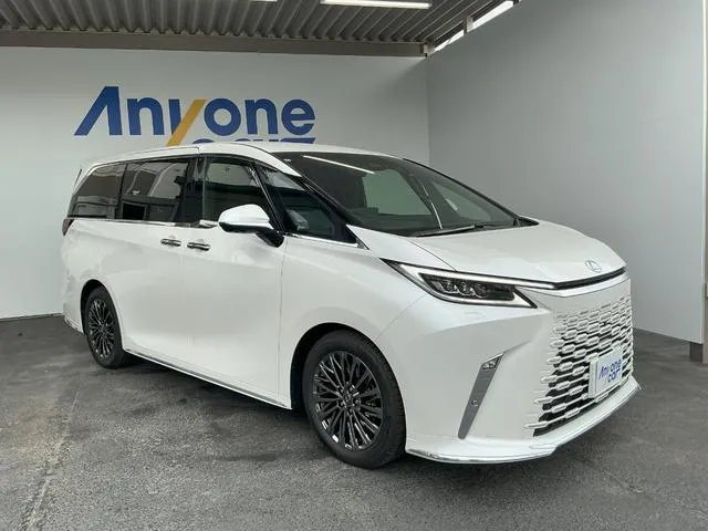 Lexus LM LM500H VERSION L — миниатюра 1