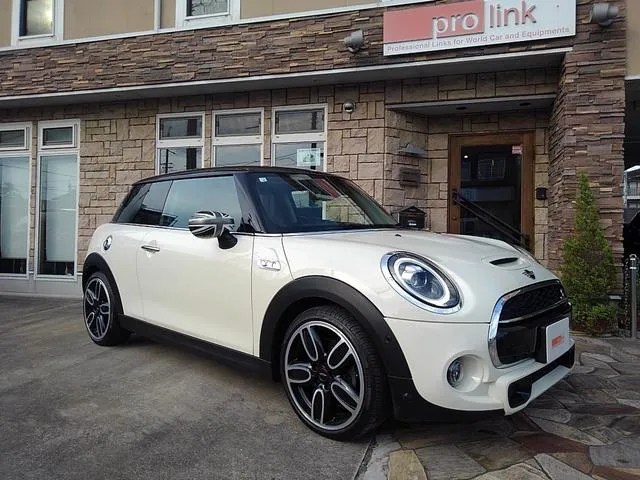 MINI MINI COOPER SD — миниатюра 1