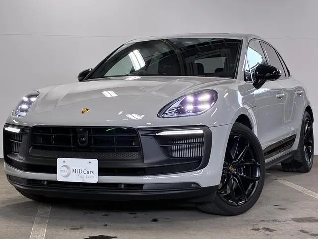 Porsche MACAN MACAN GTS — миниатюра 1