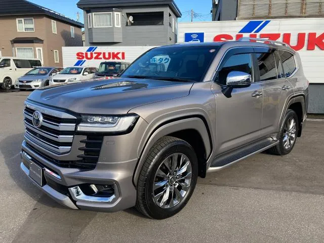 Toyota LAND CRUISER ZX — миниатюра 1