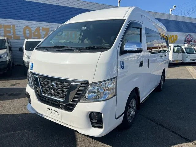Nissan NV350CARAVAN VAN — миниатюра 1